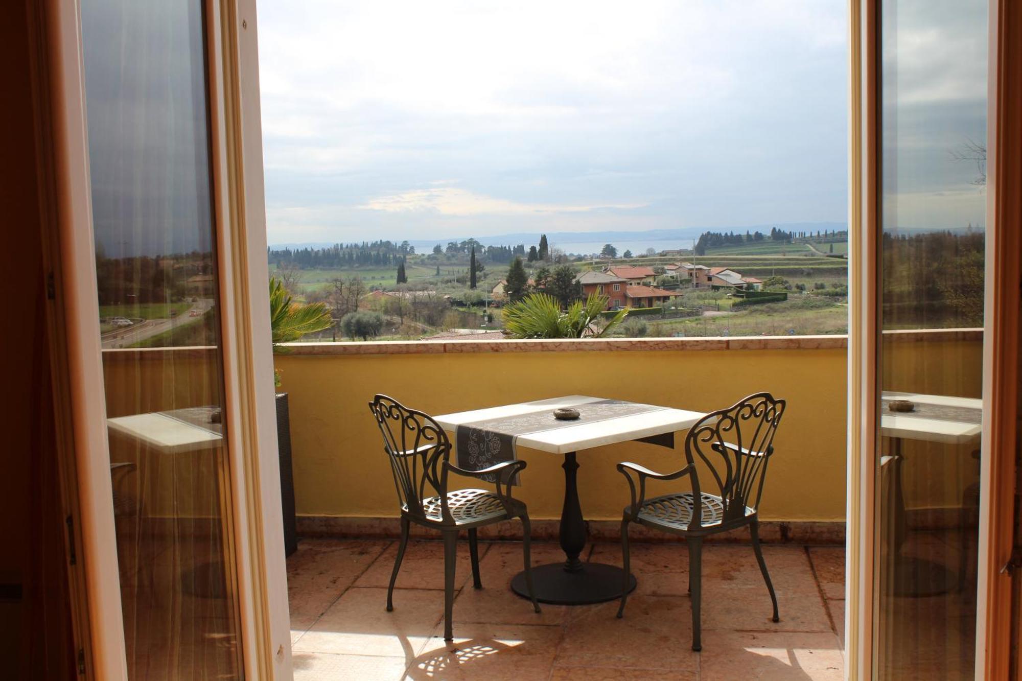 Hotel La Dolce Vita Cavaion Veronese Luaran gambar