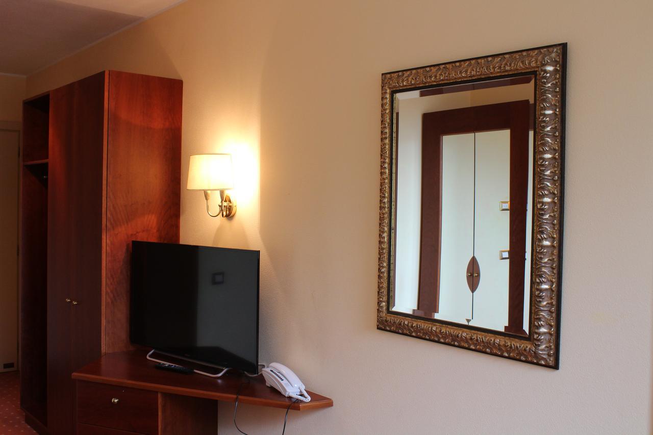 Hotel La Dolce Vita Cavaion Veronese Luaran gambar