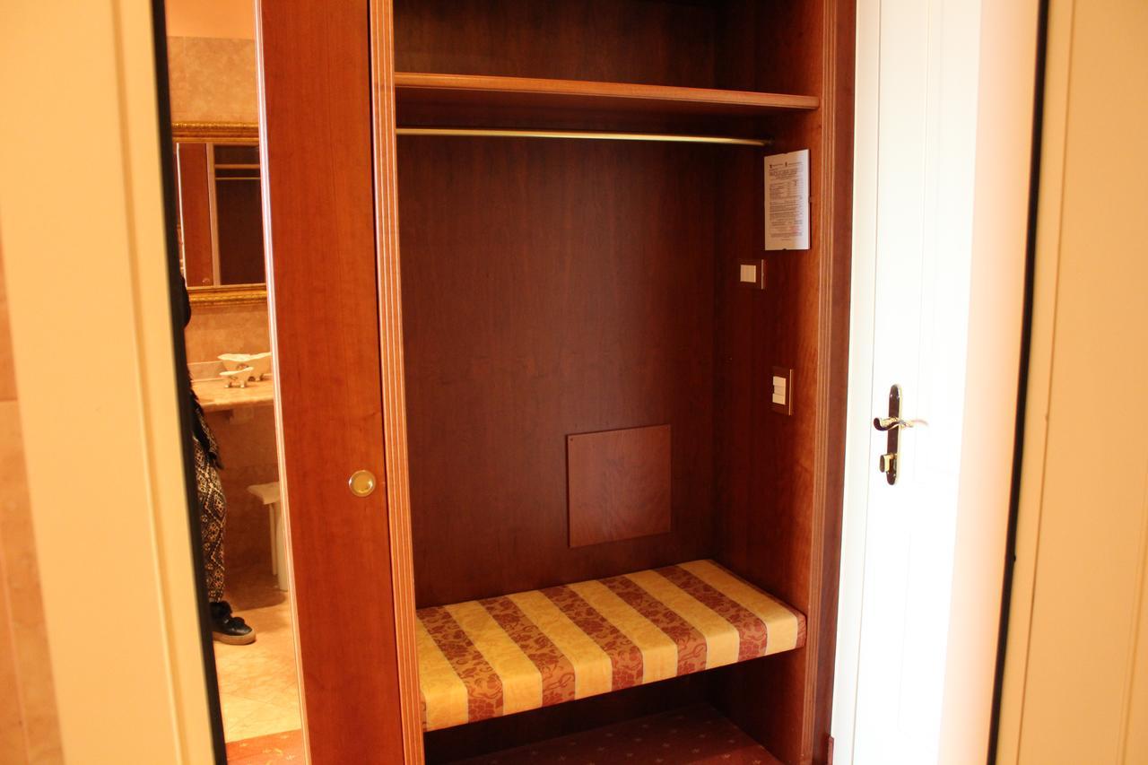 Hotel La Dolce Vita Cavaion Veronese Luaran gambar